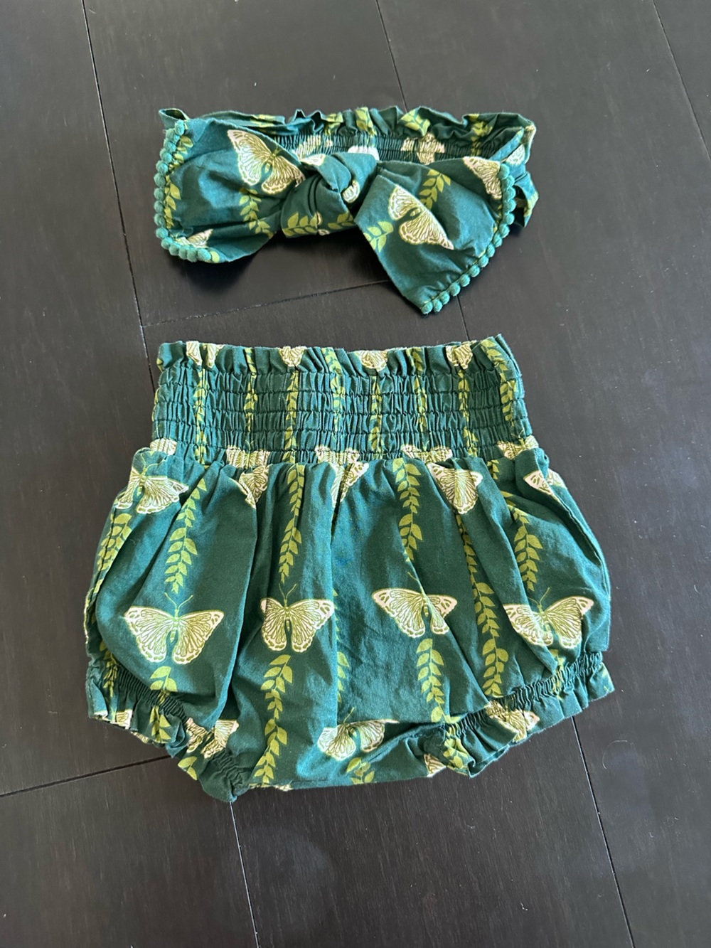 kate quinn Green Butterfly Smocked Bloomer with Bow Headband